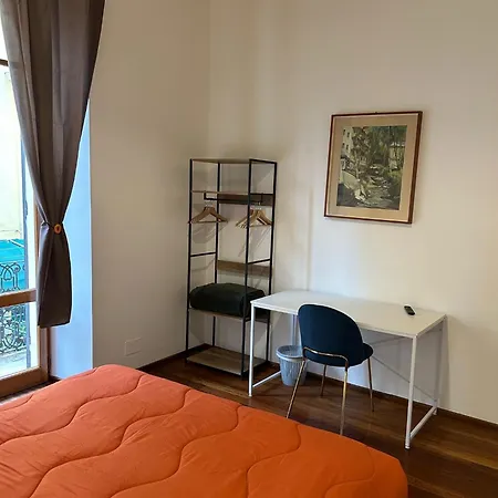 Konukevi Cavour 142 La Spezia