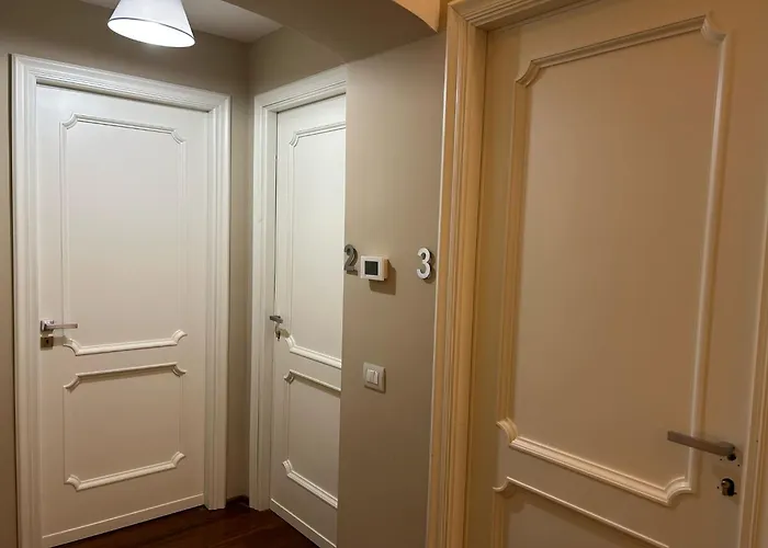 Cavour 142 La Spezia