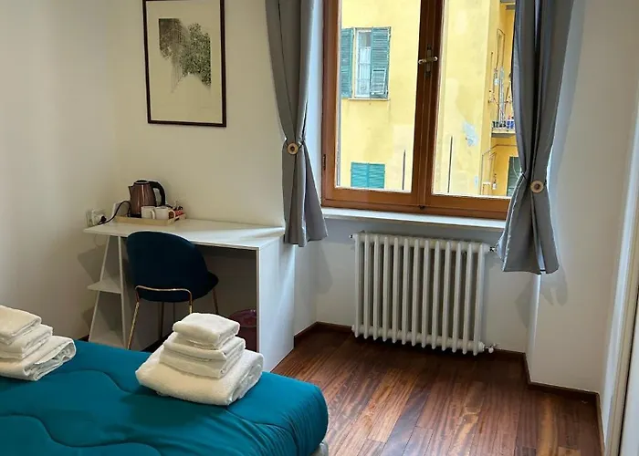 Cavour 142 La Spezia